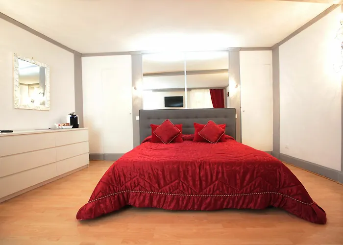 Luxury Fashion 5*